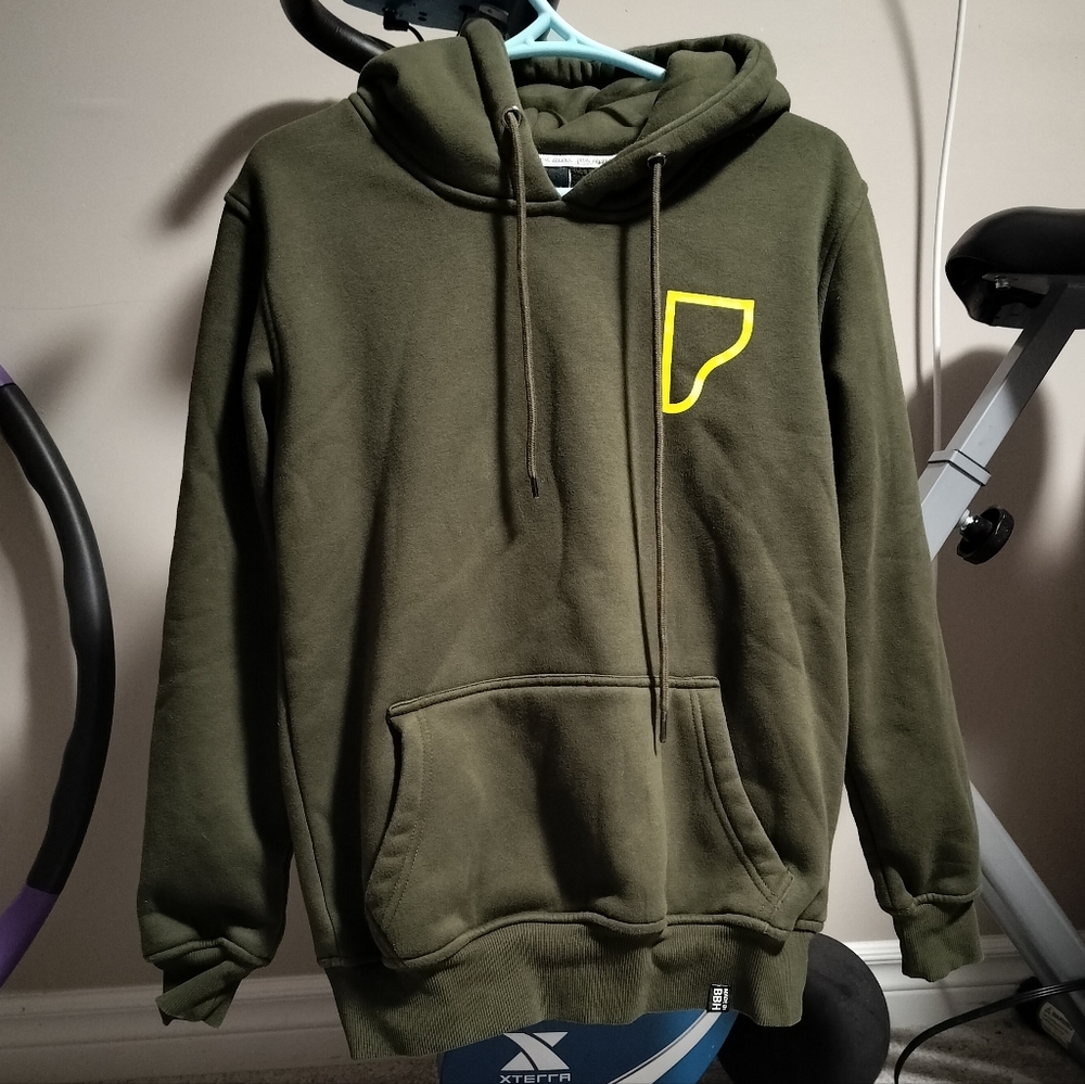 Casual Olive Hoodie with Yellow Accent